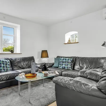Stunning Home In Hornbaek With Wifi * Hornbæk