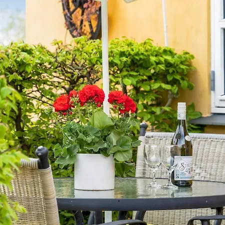 Feriehus Stunning Home In Hornbaek With Wifi